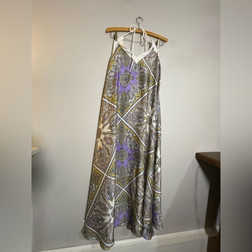 Forever 21 Loose Colorful Printed Maxi Dress with Open Back - Paisley